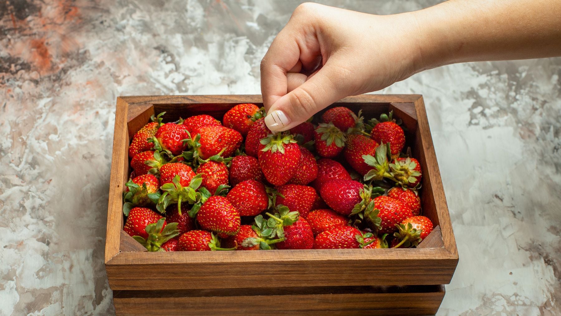 Strawberries, store, trick