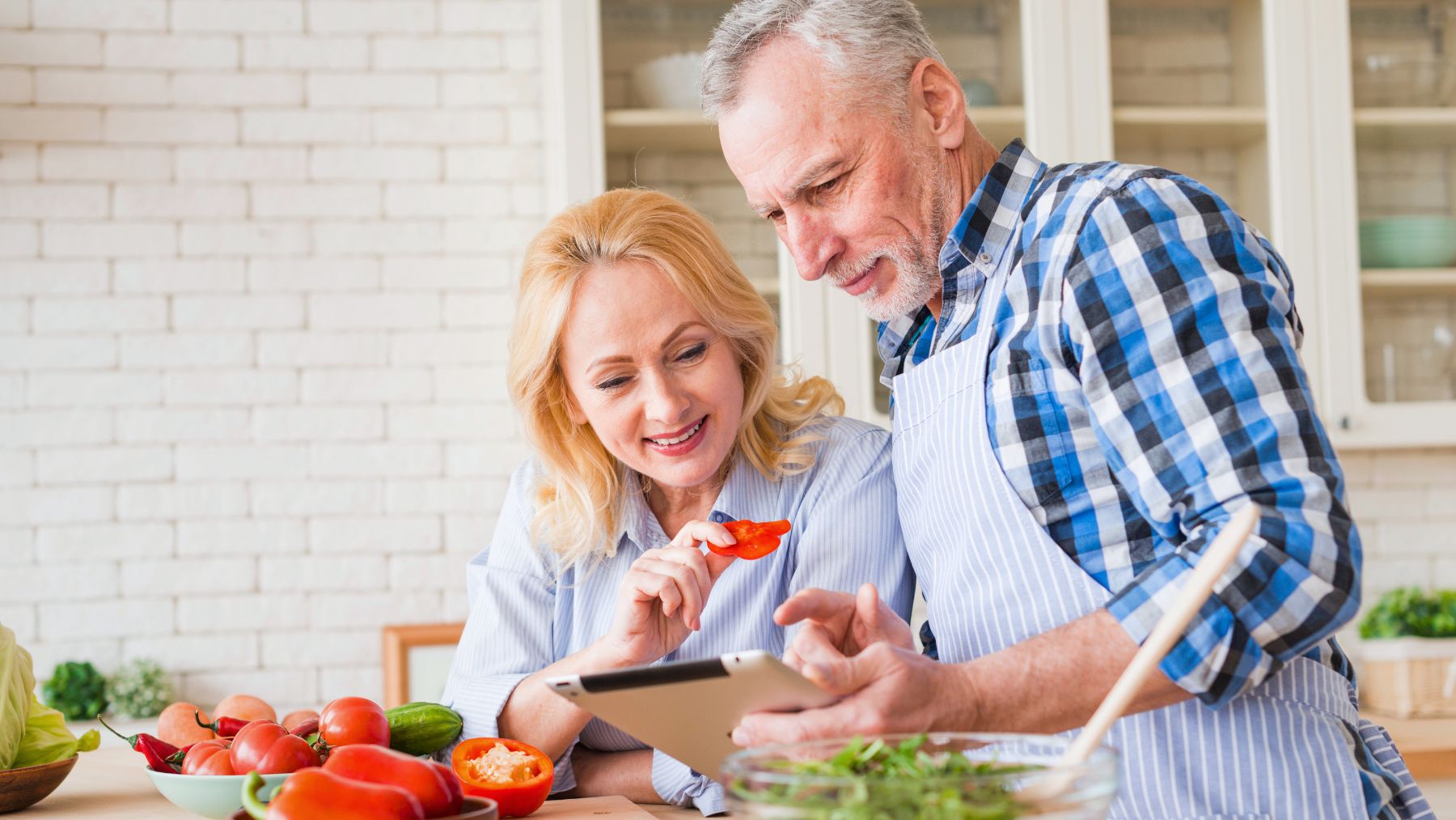 Retirees, food, healthy