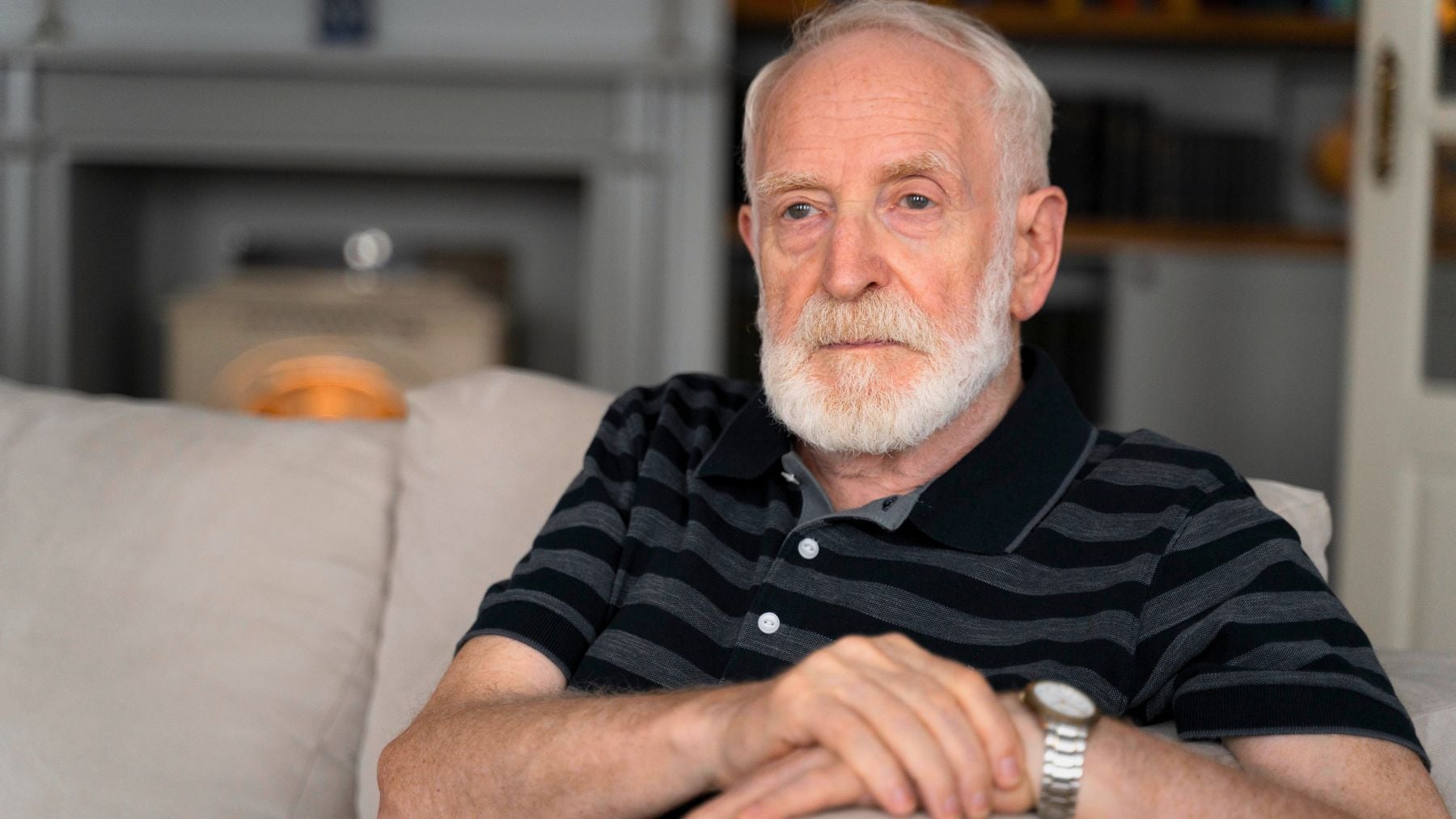 Retirees, live, alone