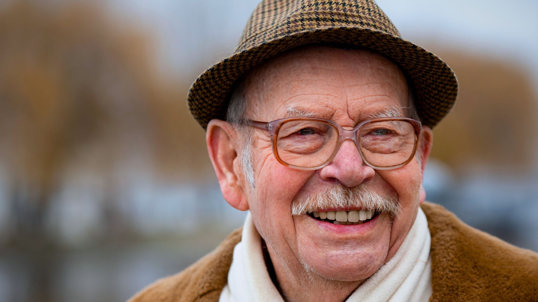 Habit, elderly, longevity