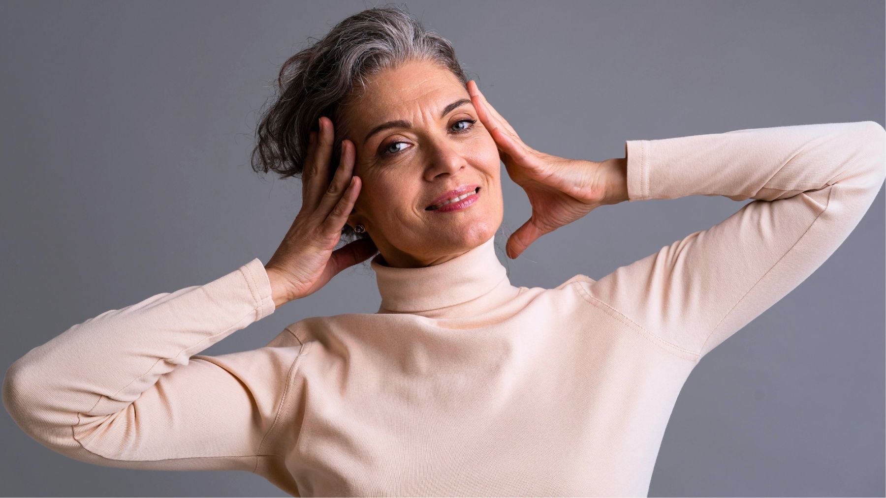 Haircut, women, curly hair