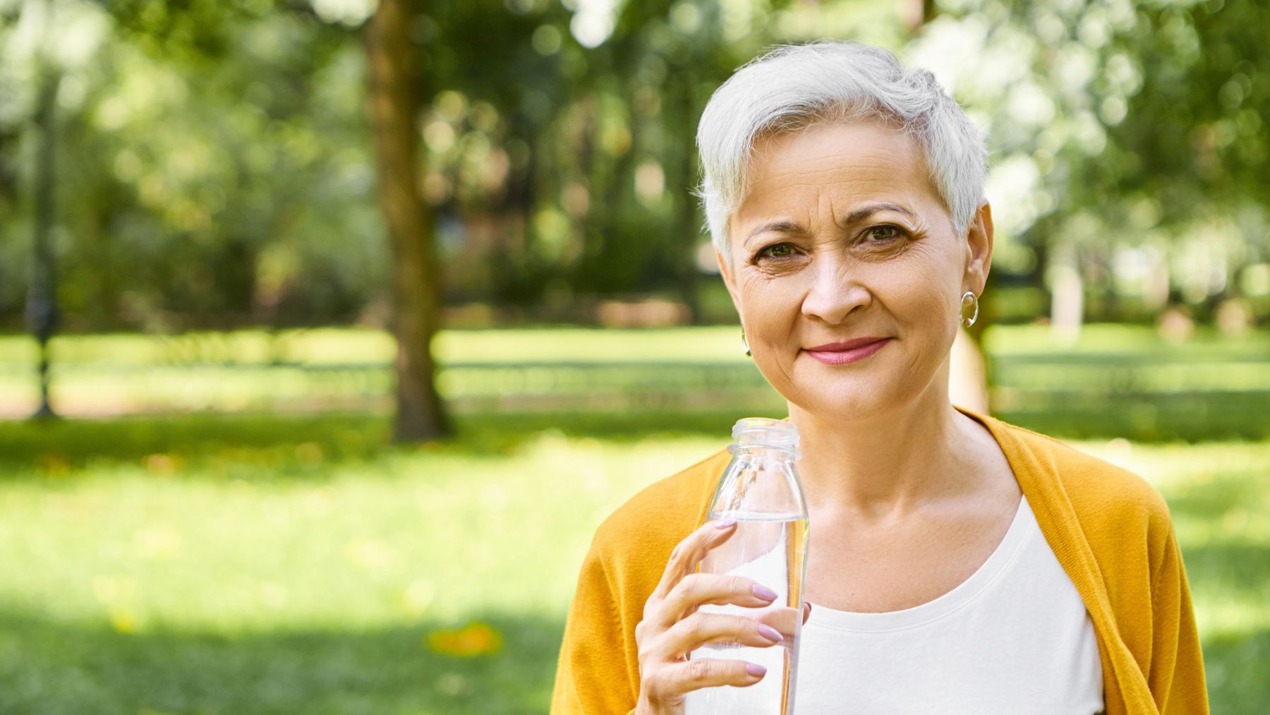 senior, drinking, water