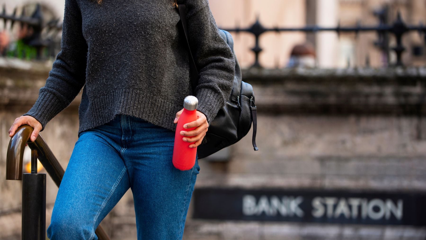 Water bottle, bacteria, study