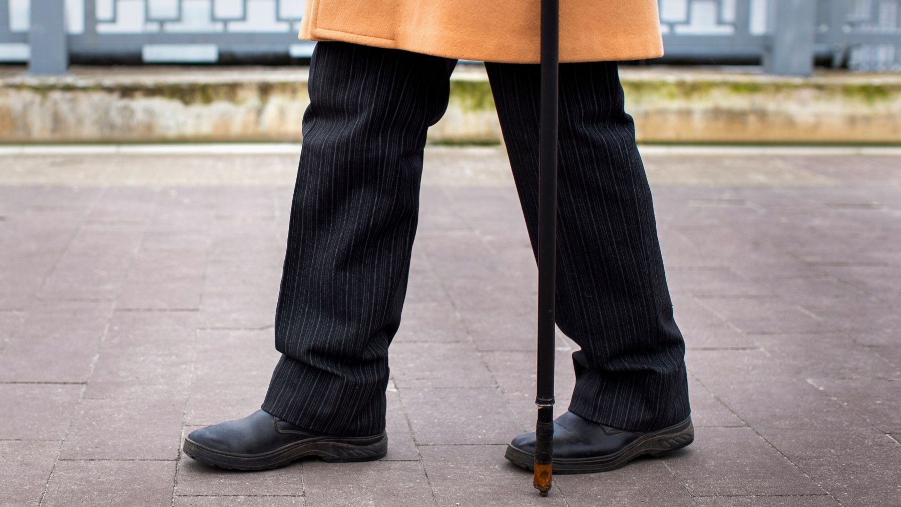 Senior, footwear, stability