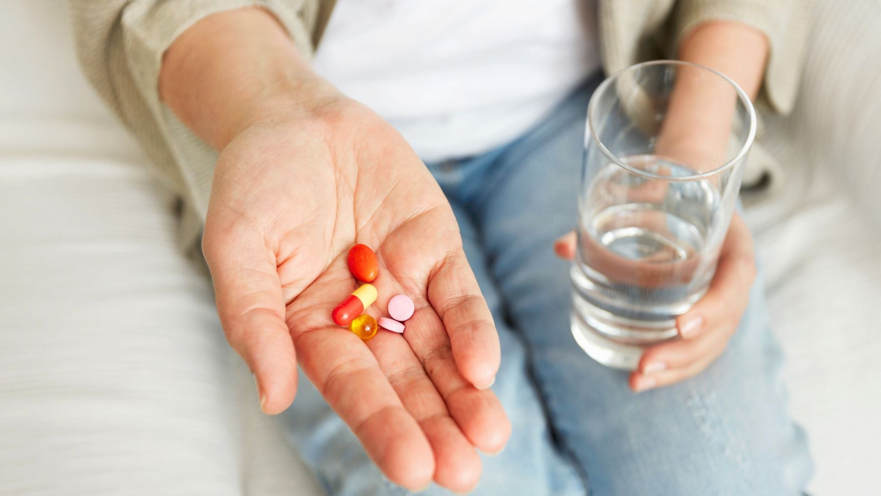 Vitamin, liver, disease