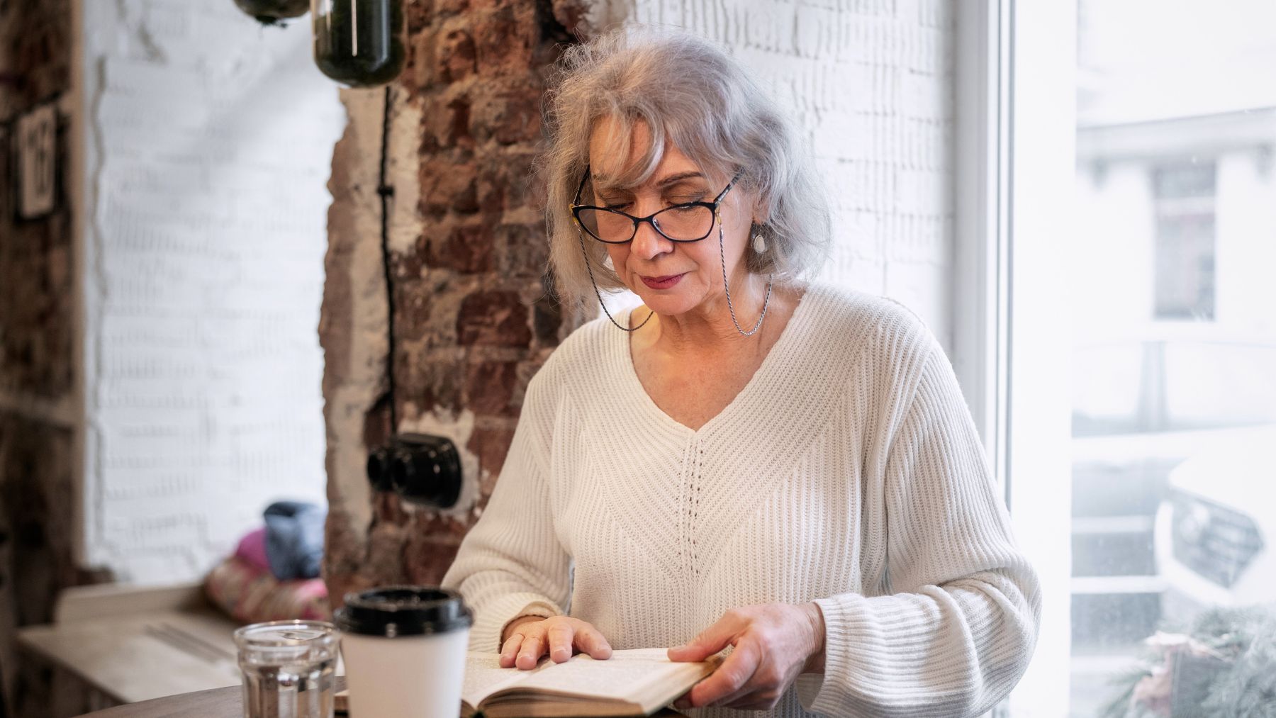 Seniors, hobbies, cognitive health