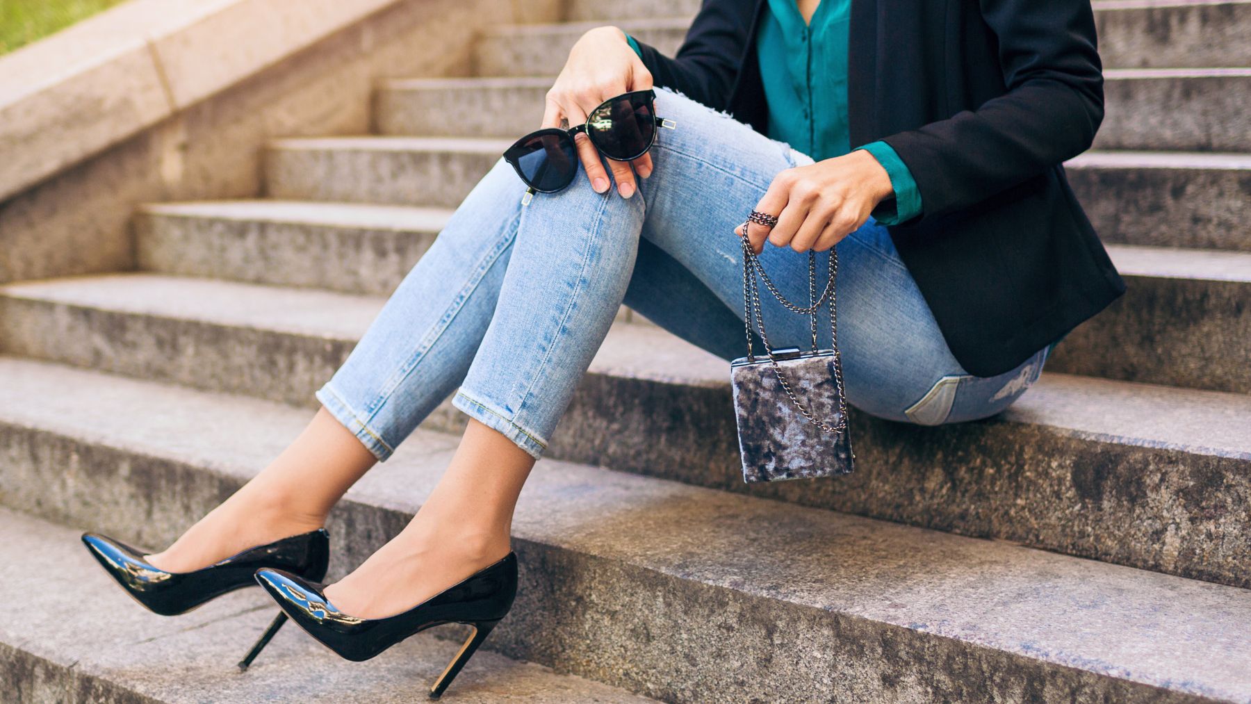 High heels, confident, psychology