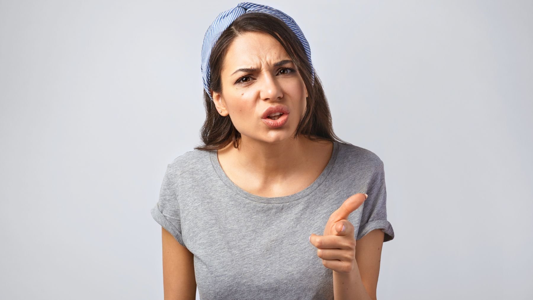 Complain, traits, people