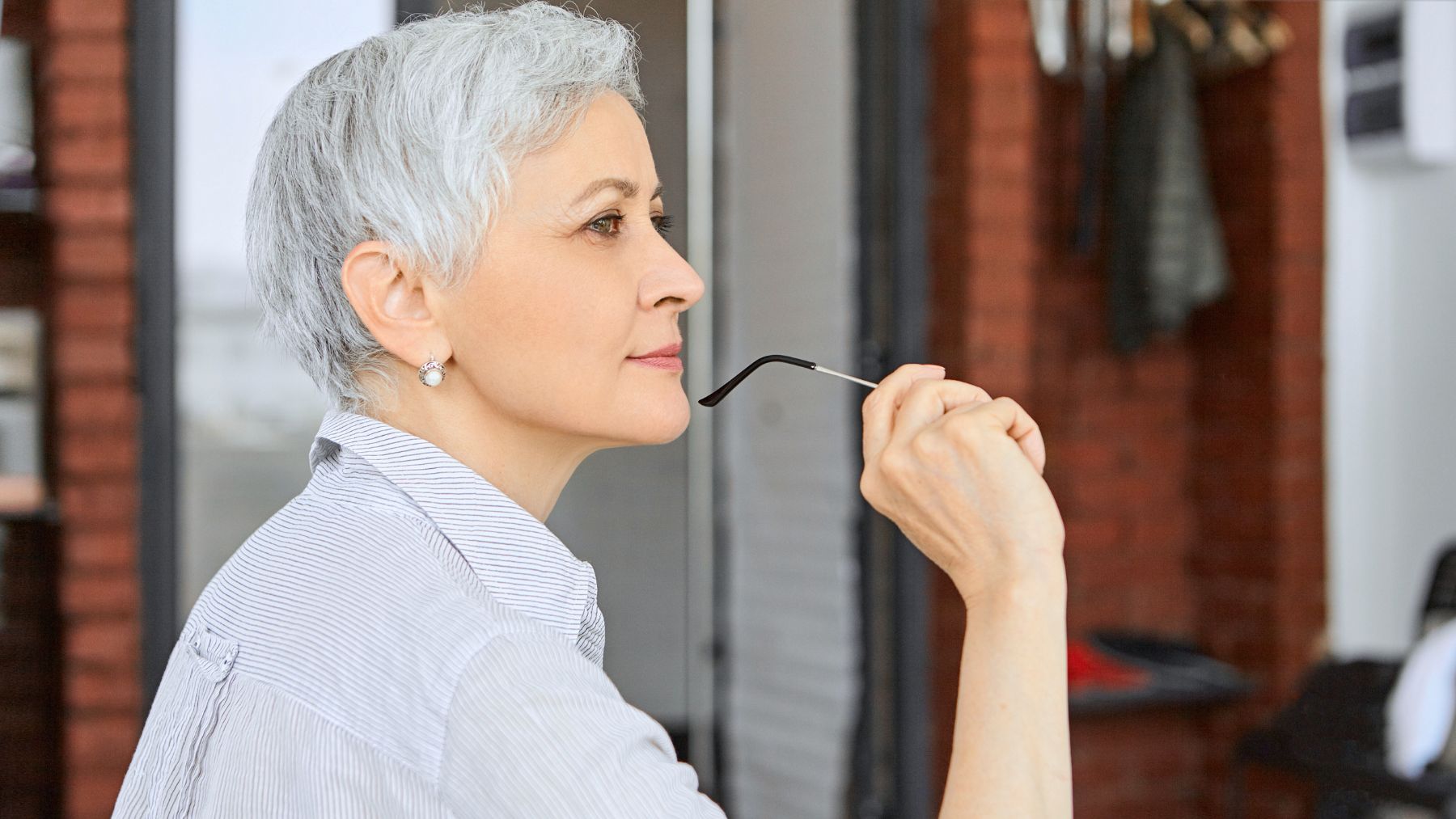 Makeup, advice, women