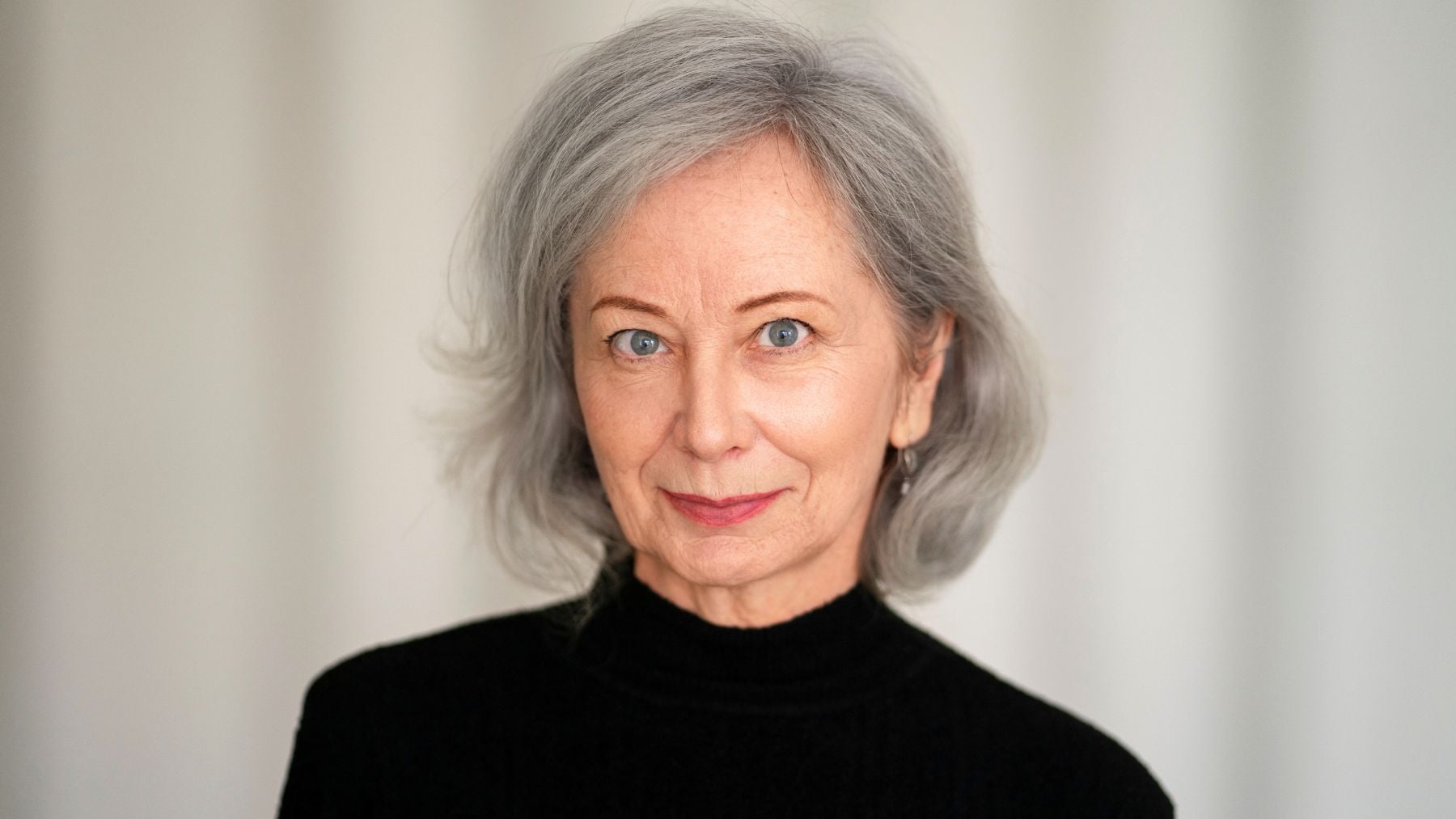 Hairstyle, silver, women