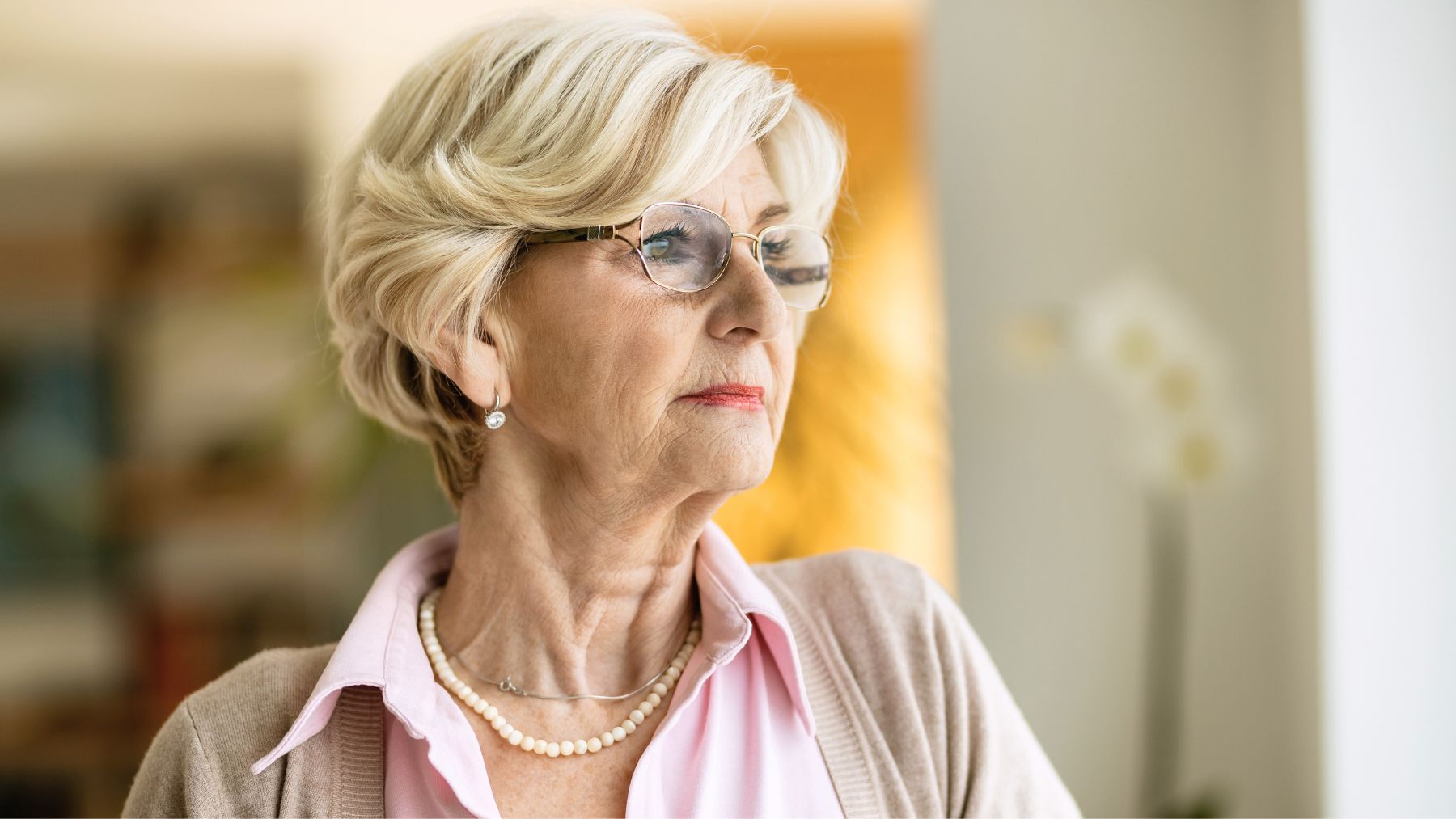 Blunt bob, haircut, thinning hair