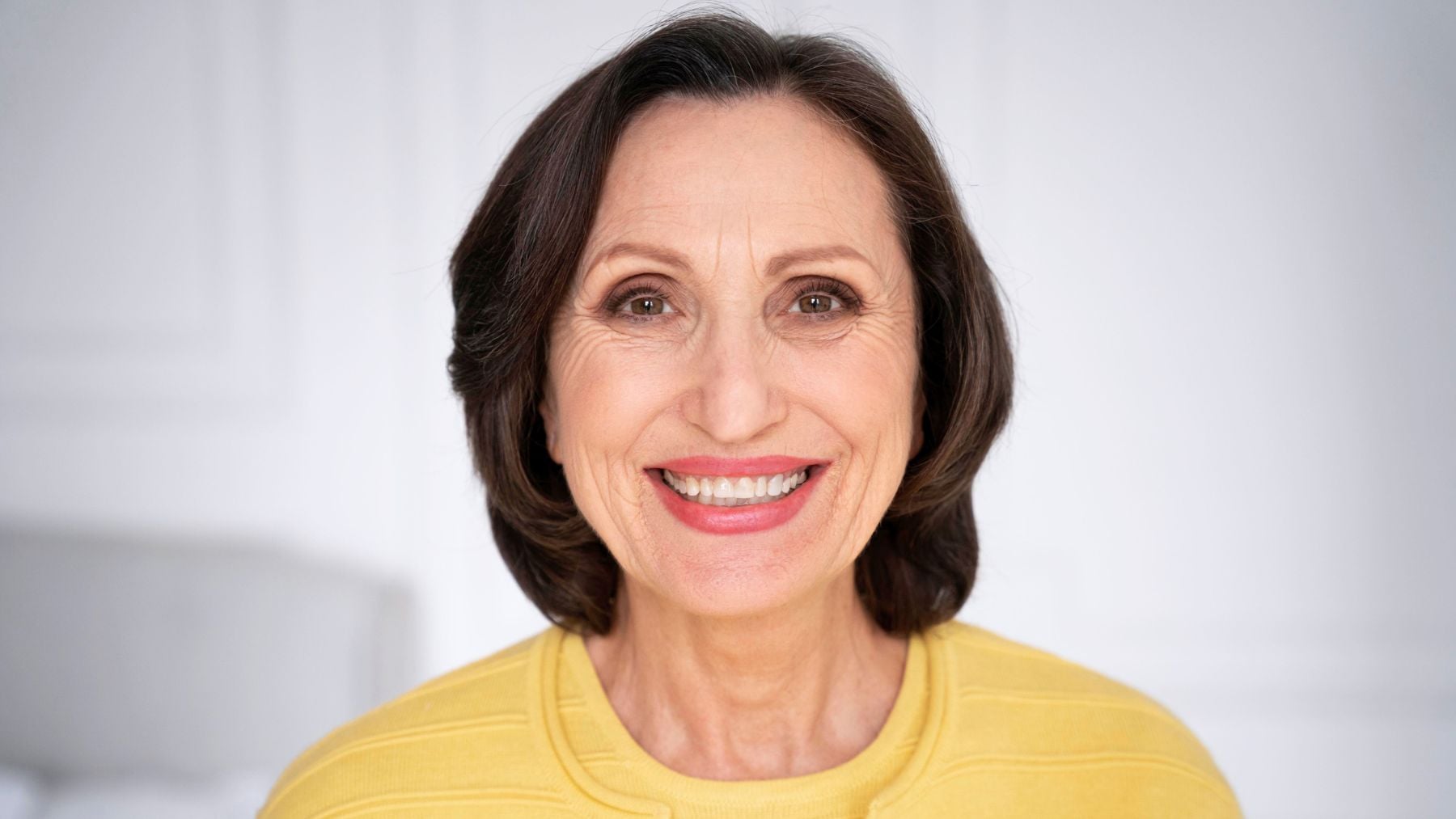 Haircut, layered, round face