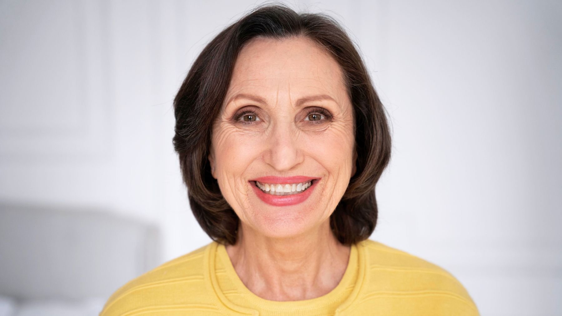 Haircut, layered, round face