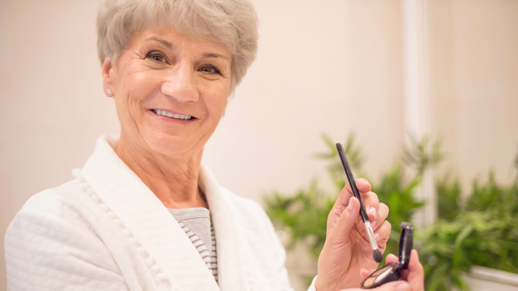 Mascaras, women, makeup