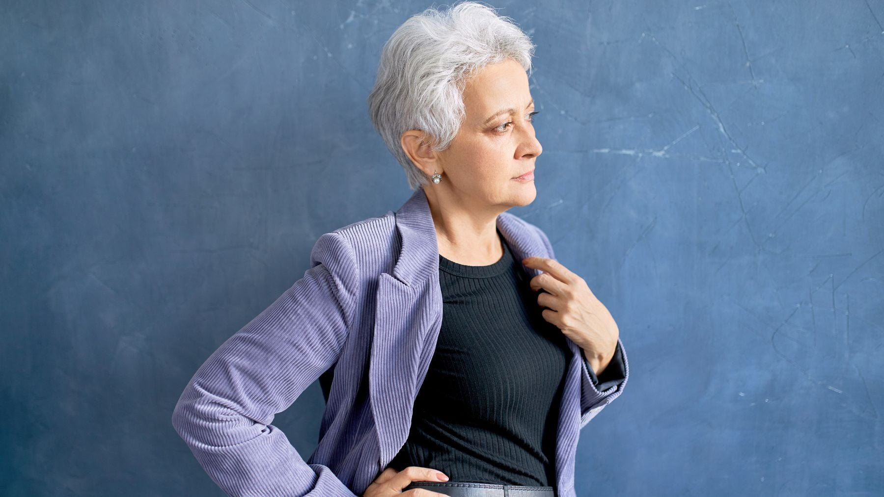 Silver, haircut, women