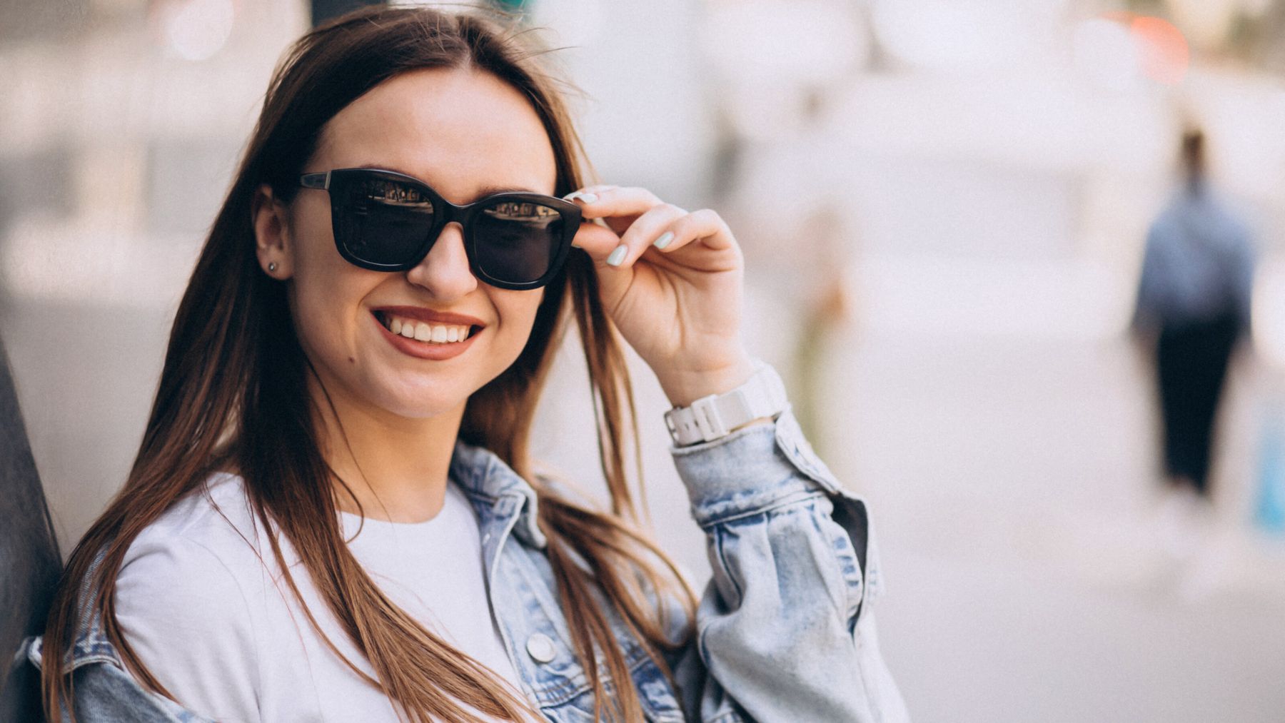 Sunglasses, wear, meaning