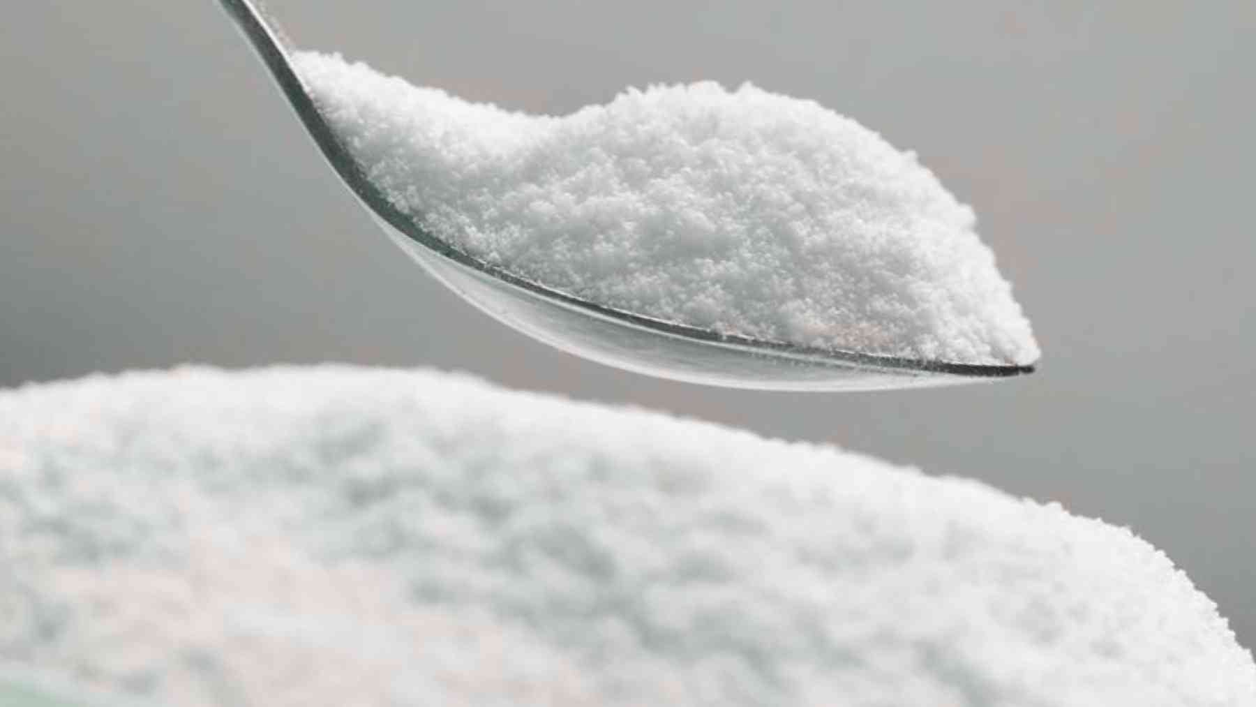 Spoonful of white sugar-free sweetener powder linked to new erythritol brain barrier research