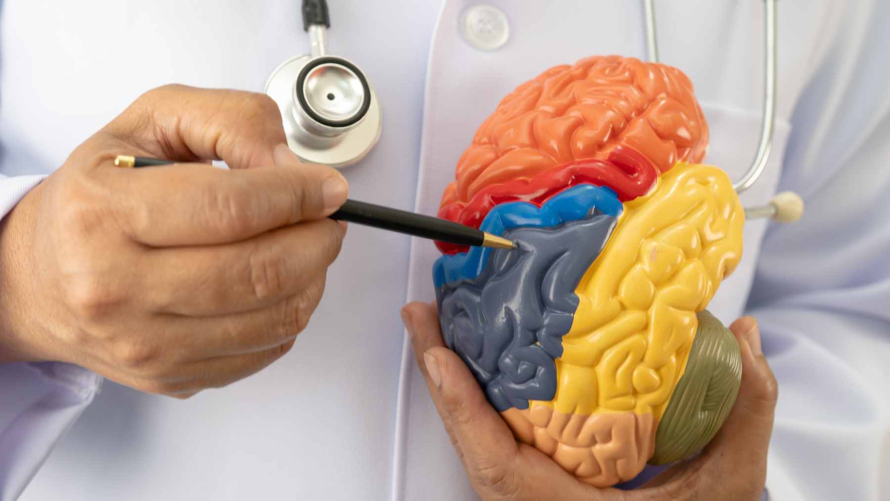 A scientific visualization of neural synapses weakening, illustrating the early-stage brain changes linked to AETA peptide accumulation in Alzheimer's.