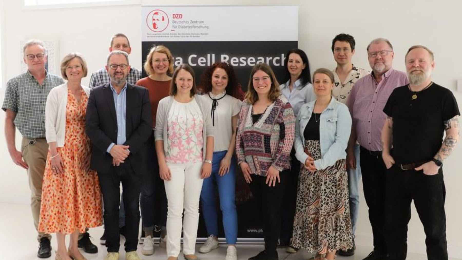 Scientists studied 49 pairs of identical twins and found a single immune switch that may decide whether your body stores fat 1 Research team behind a study investigating the immune receptor CD300e and its role in obesity, fat metabolism, and metabolic health.