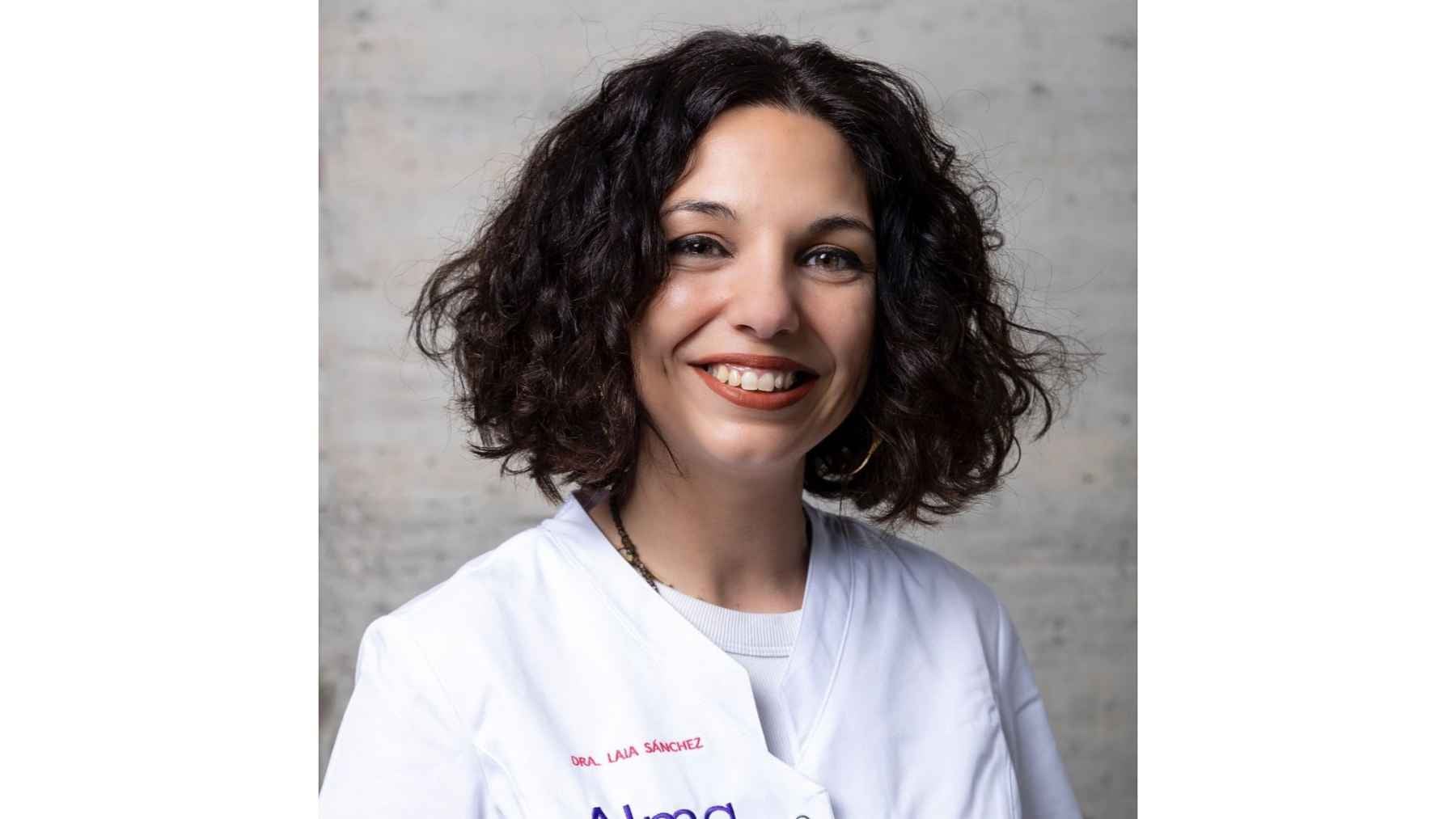 Gynecologist Dr. Laia Sánchez, author and women's health specialist focused on perimenopause and progesterone.