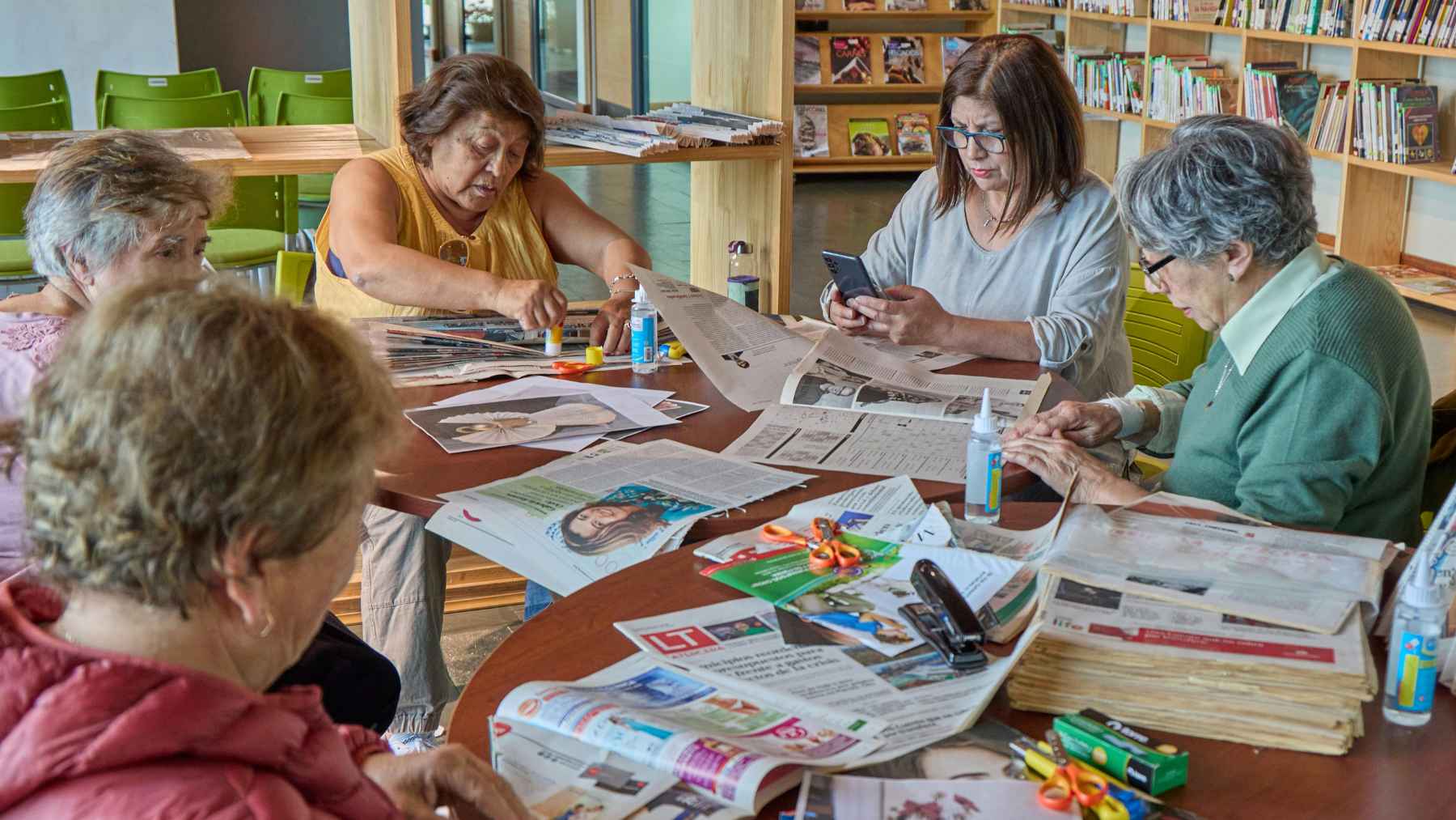 Older adults imagining new futures and staying active in later life