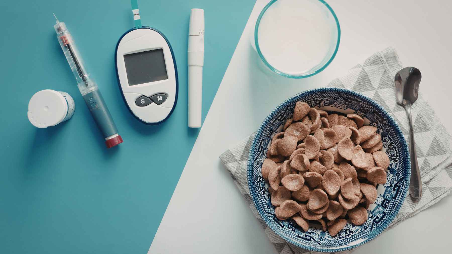 A healthy meal featuring vegetables and protein arranged to help maintain steady blood sugar levels.