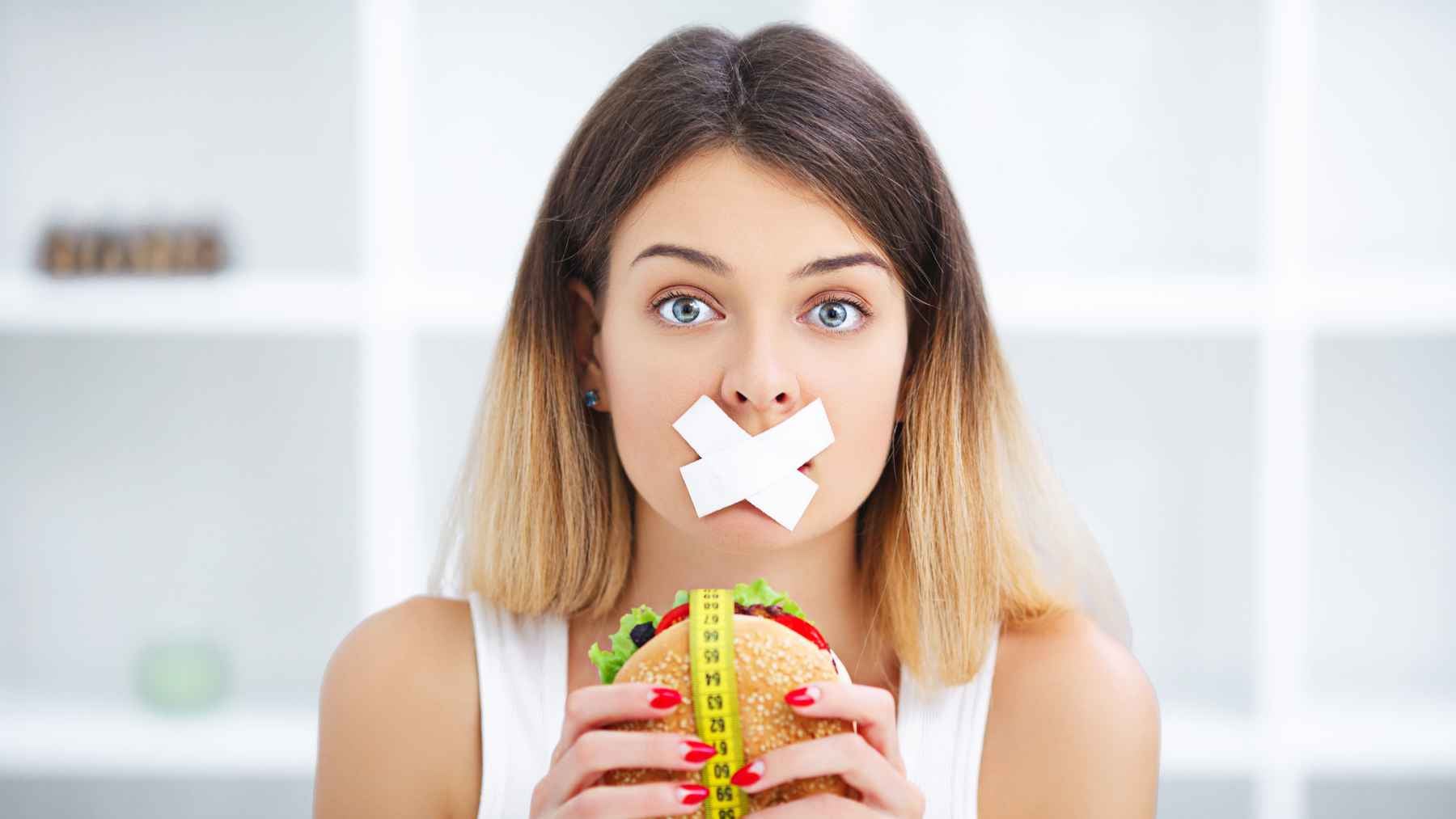 Uwe Knop discusses his three-rule nutrition principle, which emphasizes food variety, availability, and sustainable eating habits.