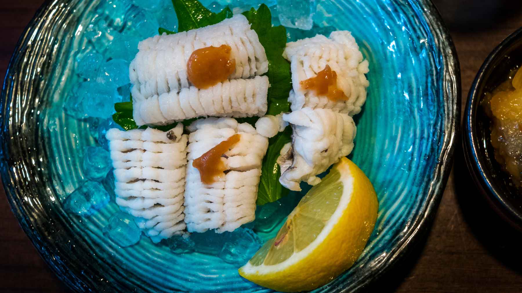 Traditional Japanese washoku foods including fish, vegetables, soy, seaweed, and fermented foods