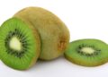 Los nutricionistas lo confirman: "Esta cena ligera elimina el estreñimiento de forma rápida con solo un bol, kéfir y kiwi"