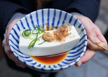 Tofu: qué es, beneficios y propiedades