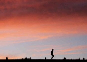 Caminar 10.000 pasos tiene los días contados: su sustituto se hace en 30 minutos y es mucho más efectivo