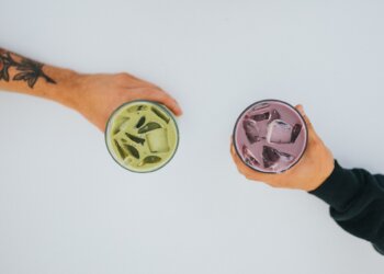 Tres efectos en uno: así te ayuda este remedio natural a dormir, tener energía y aumentar tus defensas