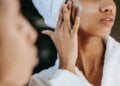 Adiós a las espinillas: el consejo de una dermatóloga eliminarlas de manera rápida sin destrozar tu cara