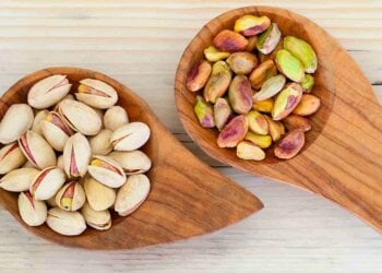 Adiós a la pérdida de visión por la edad gracias a este fruto seco que recomiendan los expertos