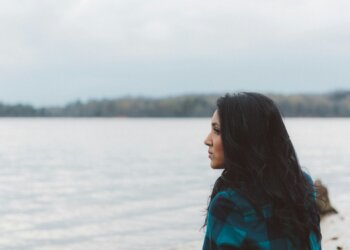 Un experto de Harvard revela lo que necesitamos para ser personas felices y sentirnos en paz