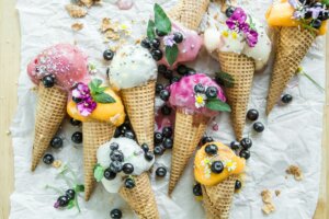Sólo lleva 3 ingredientes: el helado saludable que puedes hacer tú mismo