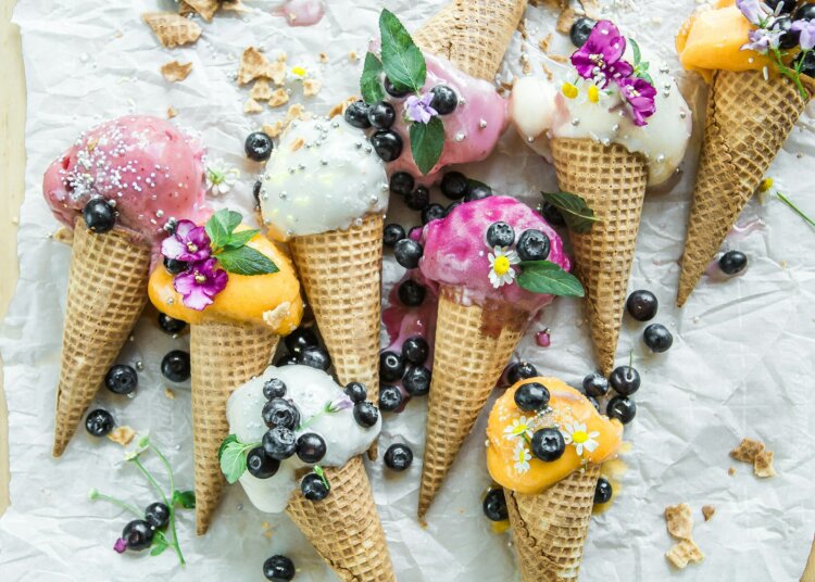 Sólo lleva 3 ingredientes: el helado saludable que puedes hacer tú mismo