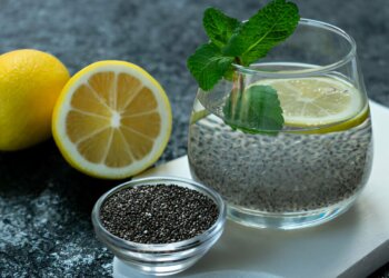 Agua de semillas de chía