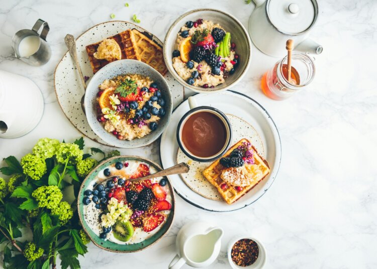 Te aceleran el metabolismo: los desayunos con los que perderás peso sin contar calorías