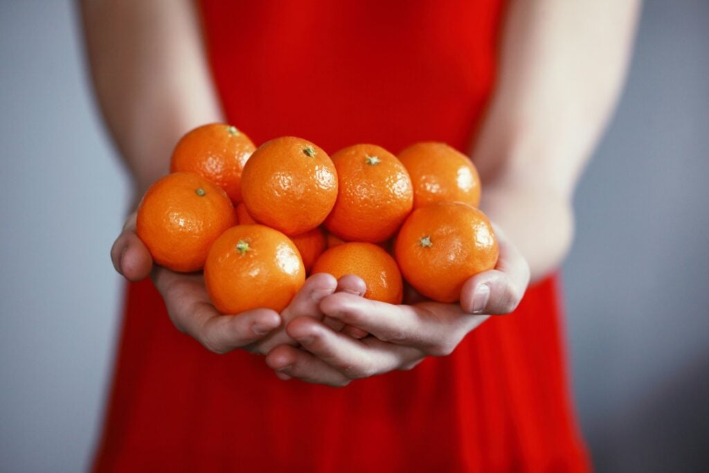 Esto es lo que le va a pasar a tu cuerpo si empiezas a comer mandarinas todos los días