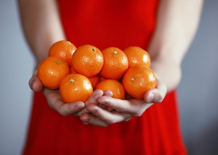 Esto es lo que le va a pasar a tu cuerpo si empiezas a comer mandarinas todos los días