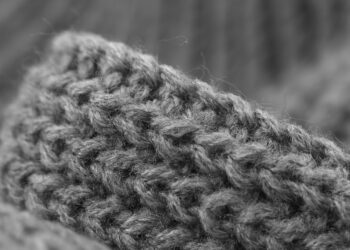 Bufanda gris, color gris