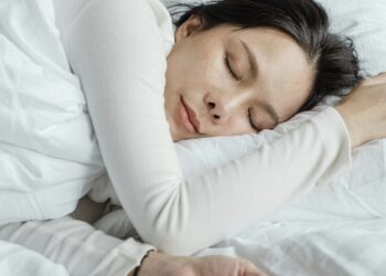 Mujer dormida, dormir