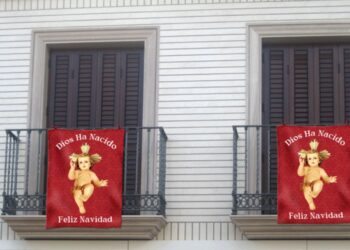 Colgadura, Navidad, psicología, curiosidades