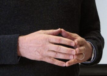 manos, ojiva, psicología, gestos