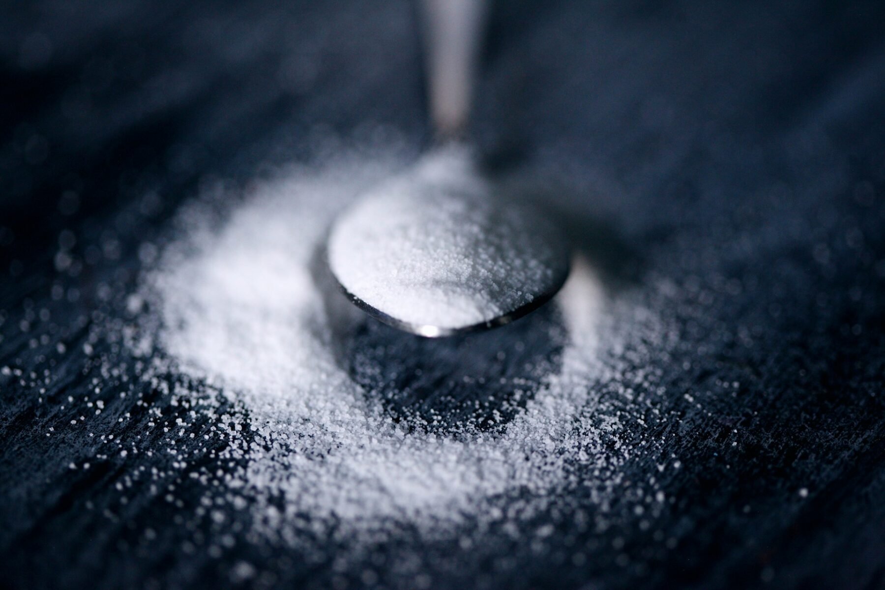 Estos son los alimentos que consumimos a diario que los expertos en longevidad no quieren ni ver