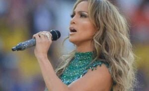 Ni dieta keto ni Dunkan: esto es lo que come Jennifer López para mantener la línea a los 56 años