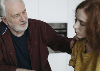 Inteligencia emocional, padre e hija, charla