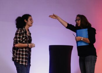 El motivo por el que las personas gritan cuando se enfadan, según los psicólogos