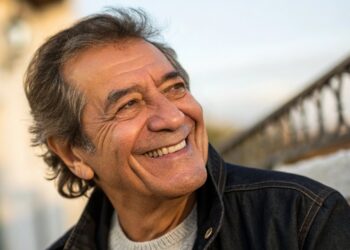 Hombre, sonrisa, autoestima